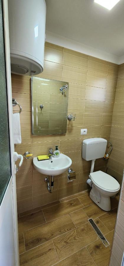 Apartment Teuta *